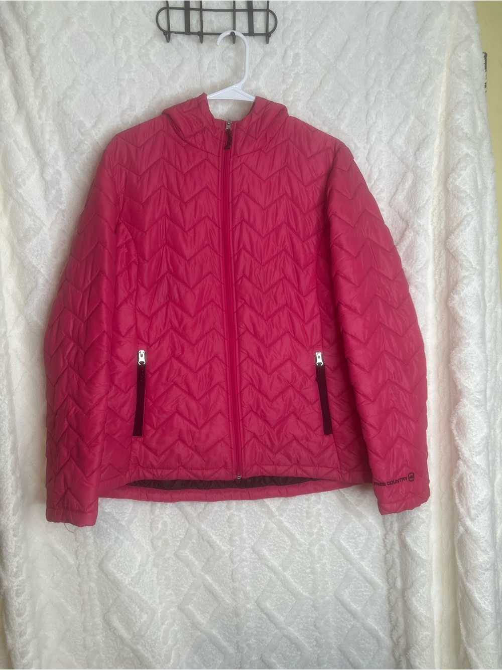 Free Country Quilted Hooded Puffer Jacket in Raspberry
